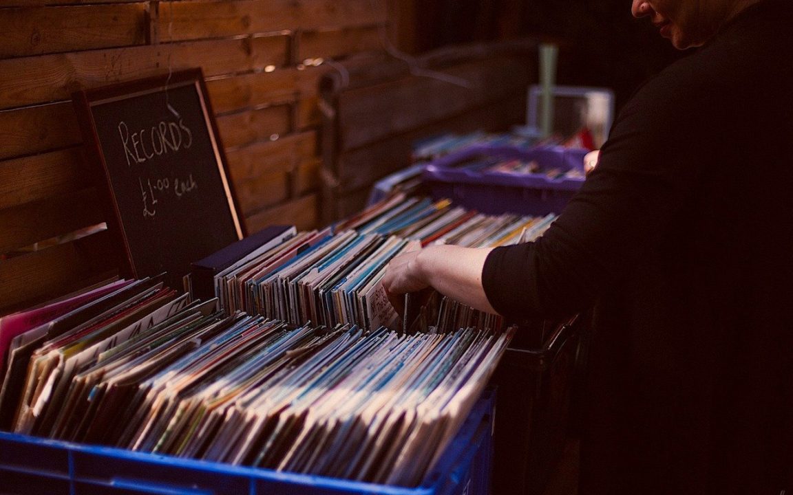 Networking: How to build long-term business relationships as a musician