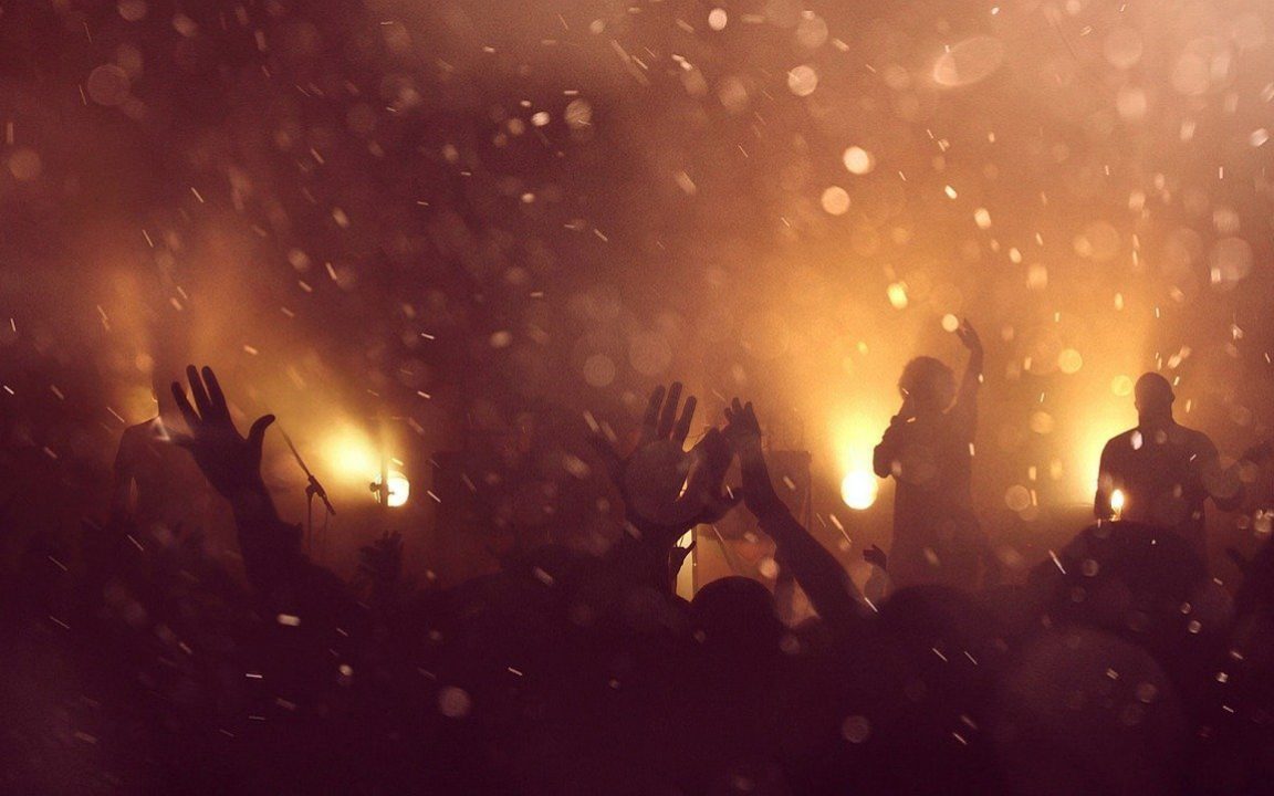 6 ways of securing (paid and unpaid) concerts